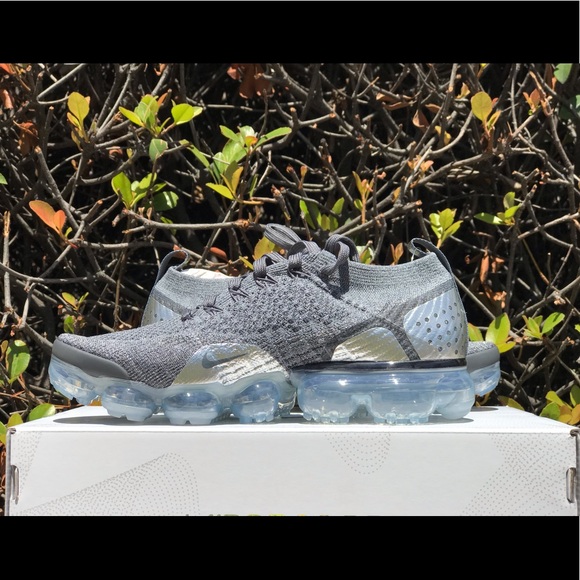 Nike Air Vapormax Flyknit 2 - Picture 2 of 5